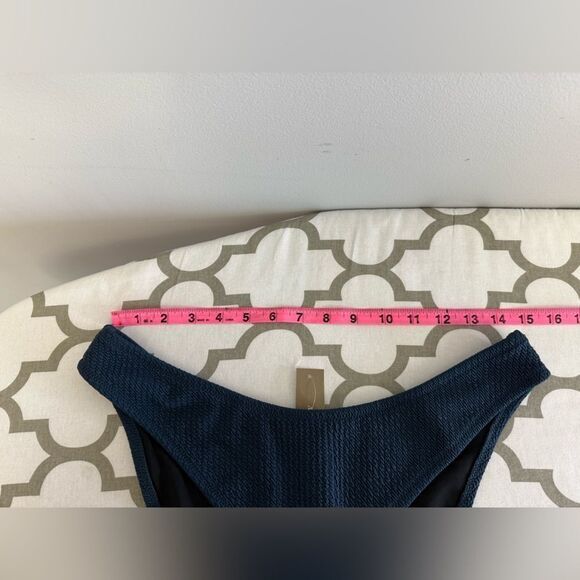 J.Crew Textured curved-waist cheeky bikini bottom NWT Size L - Picture 4 of 6